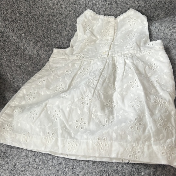 Cute girls top size 5-6 - Picture 5 of 7